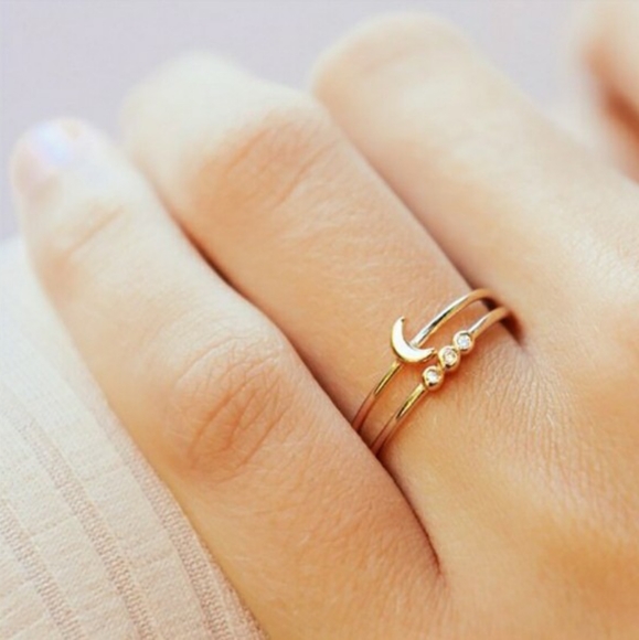 Boutique Jewelry - NEW Minimalist Dainty Gold Toned Moon CZ Ring Set